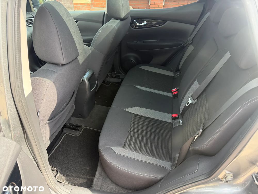 Nissan Qashqai 1.3 DIG-T Acenta - 11