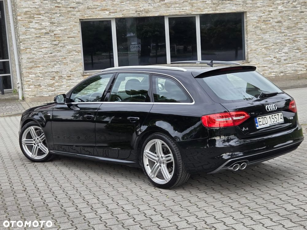 Audi A4 Avant - 12