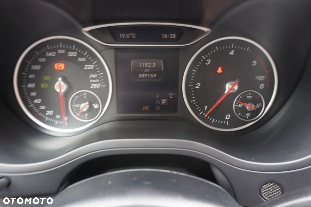 Mercedes-Benz Klasa B 180 (CDI) d 7G-DCT - 17