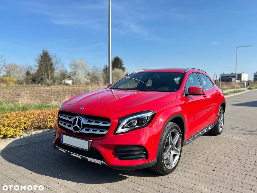 Mercedes-Benz GLA 220 4-Matic - 6