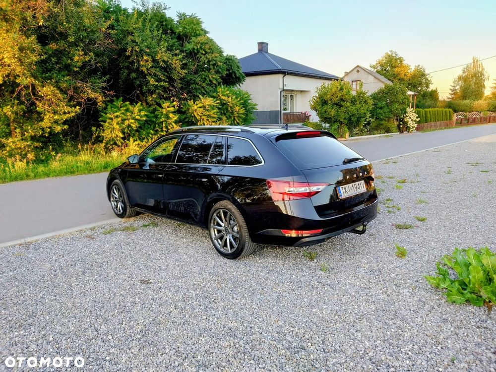 Skoda Superb 2.0 TDI Ambition - 38