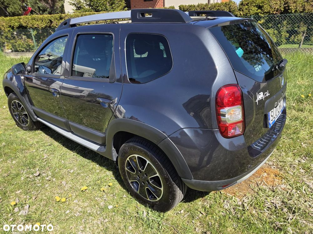 Dacia Duster 1.6 SCe Laureate S&S - 5