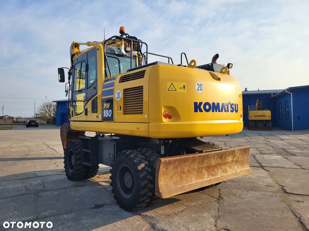 Komatsu PW 180 -10 spr z Niemiec - 18