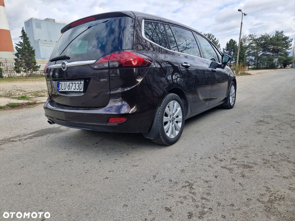 Opel Zafira 2.0 CDTI Cosmo - 4
