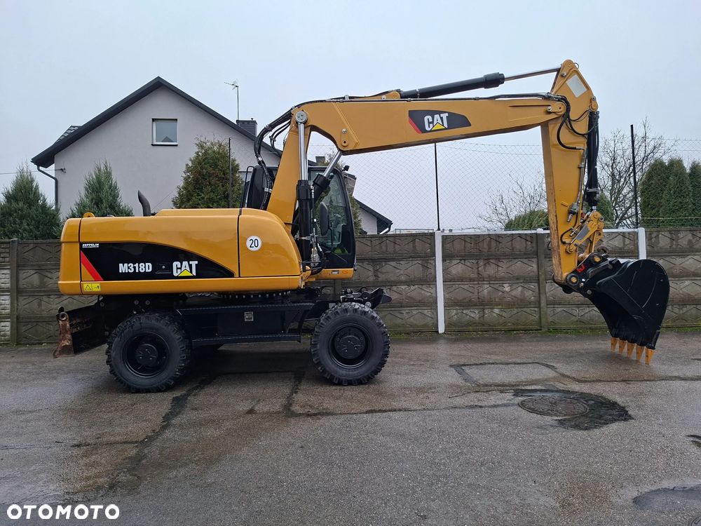 Caterpillar CAT M 318 D - 10