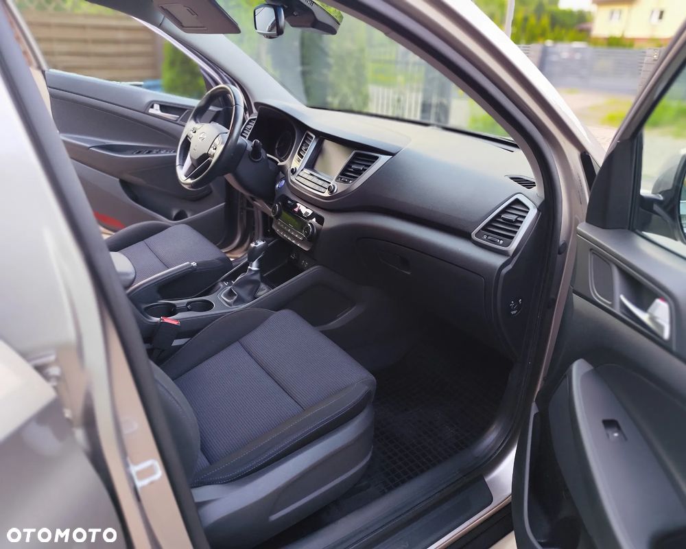 Hyundai Tucson - 16
