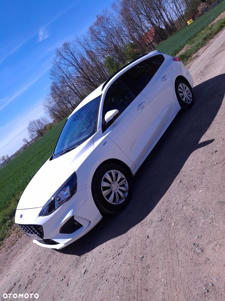 Ford Focus - 1