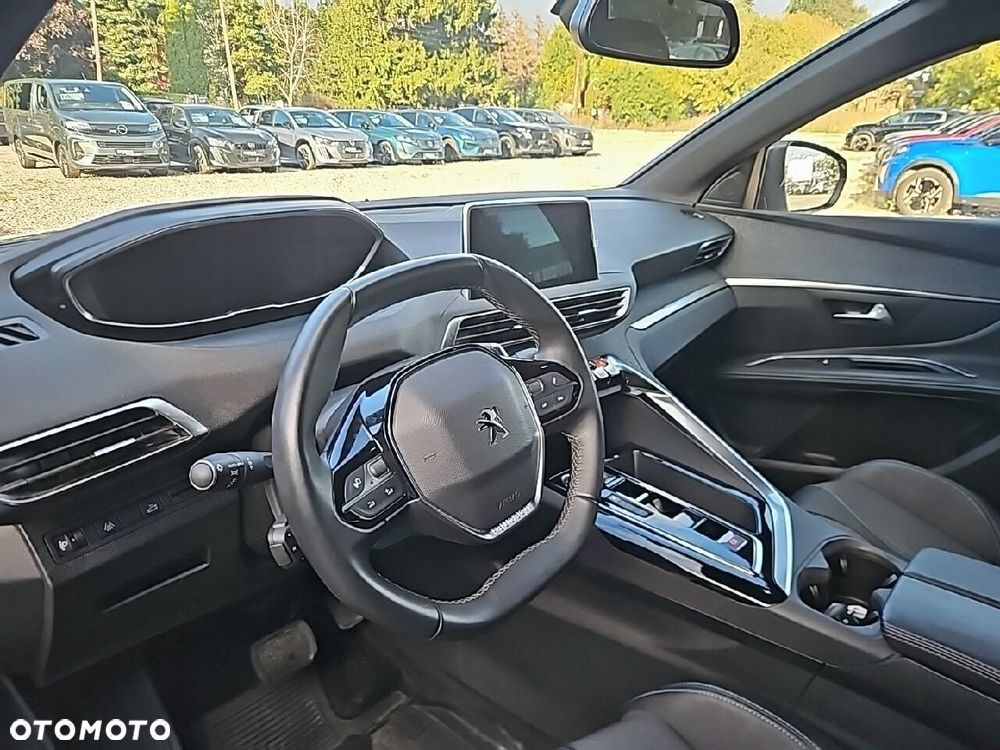 Peugeot 5008 1.2 PureTech mHEV Allure Pack S&S e-DCS6 - 11