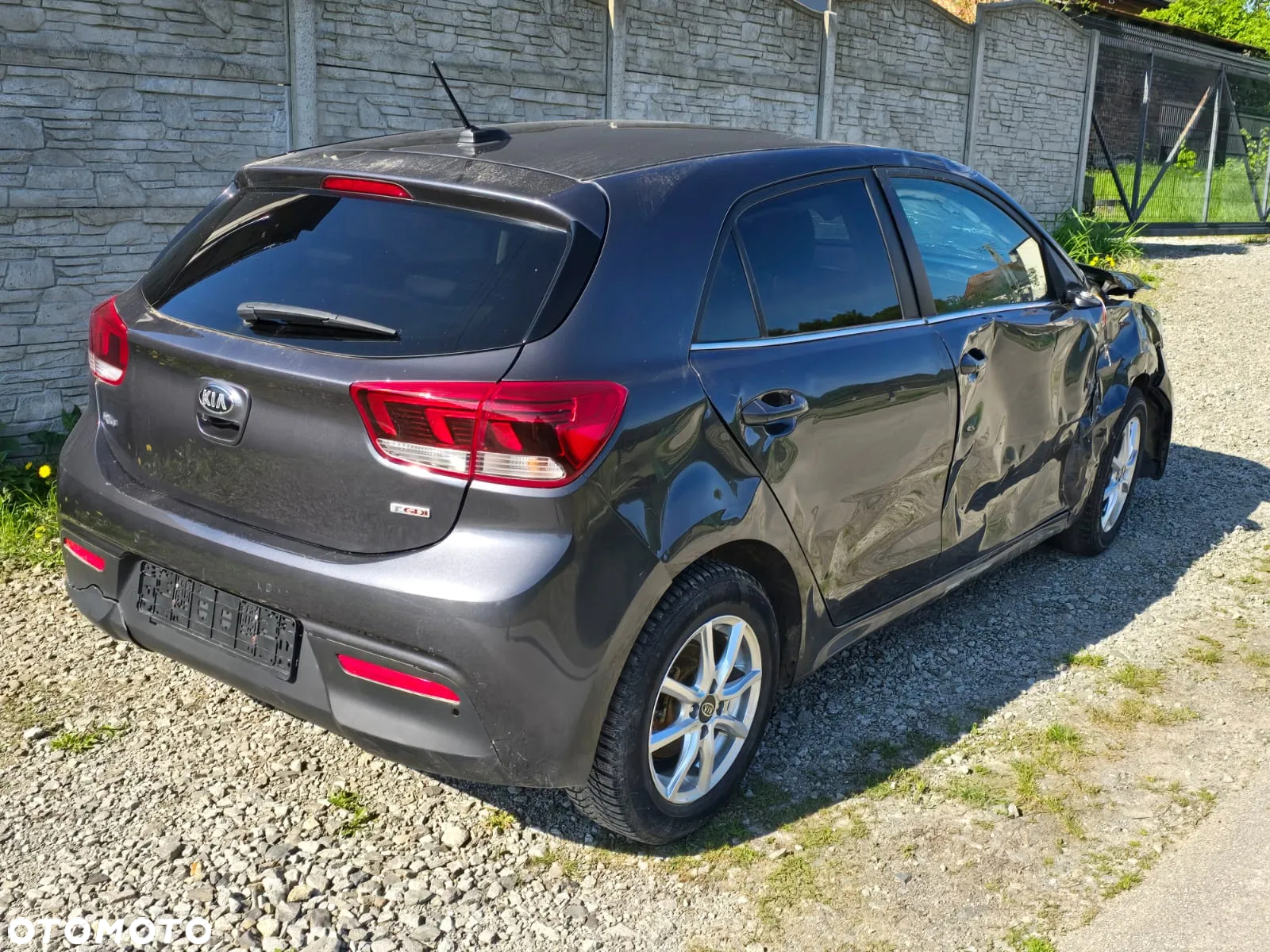 Kia Rio 1.0 T-GDI 120 Platinum Edition - 6