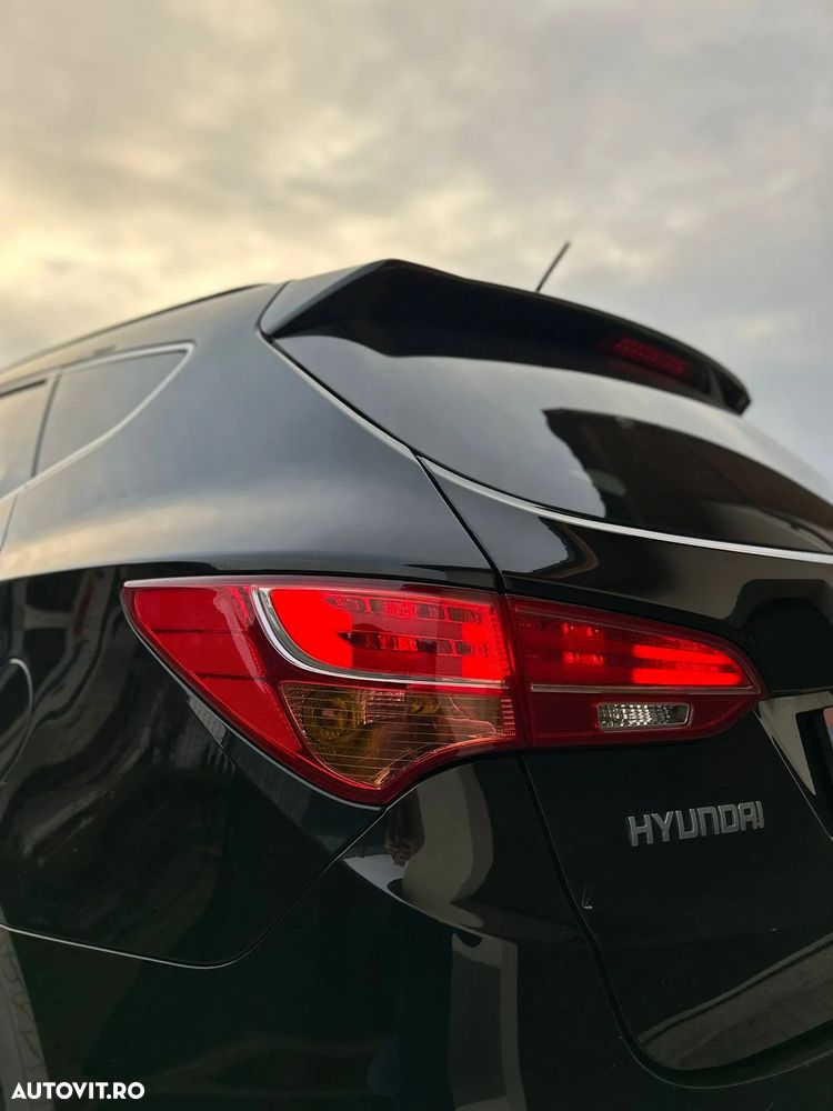 Hyundai Santa Fe 2.2 CRDi 4WD Automatik Premium - 12