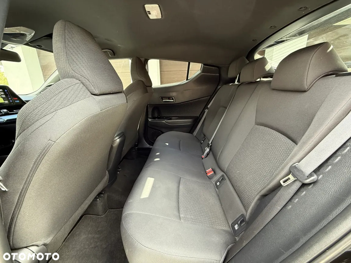 Toyota C-HR 1.8 Hybrid Executive - 17