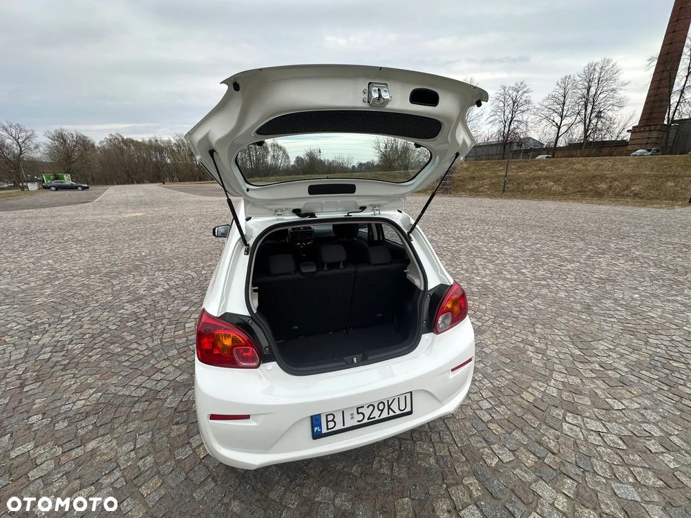 Mitsubishi Space Star - 10