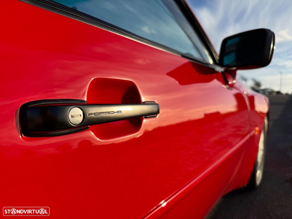 Porsche 944 Turbo S - 31