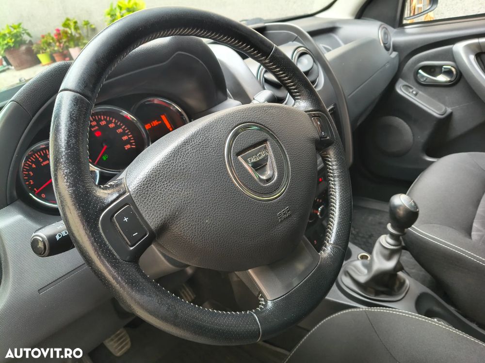 Dacia Duster 1.5 dCi 4x4 Prestige - 15