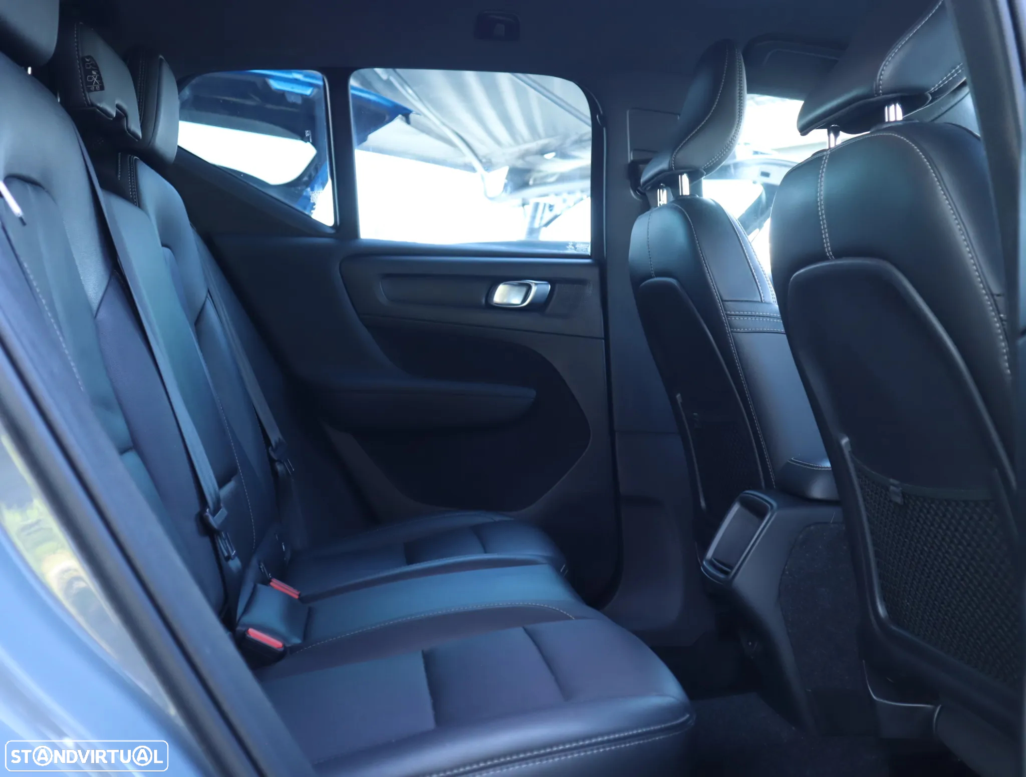 Volvo XC 40 1.5 T3 R-Design - 20