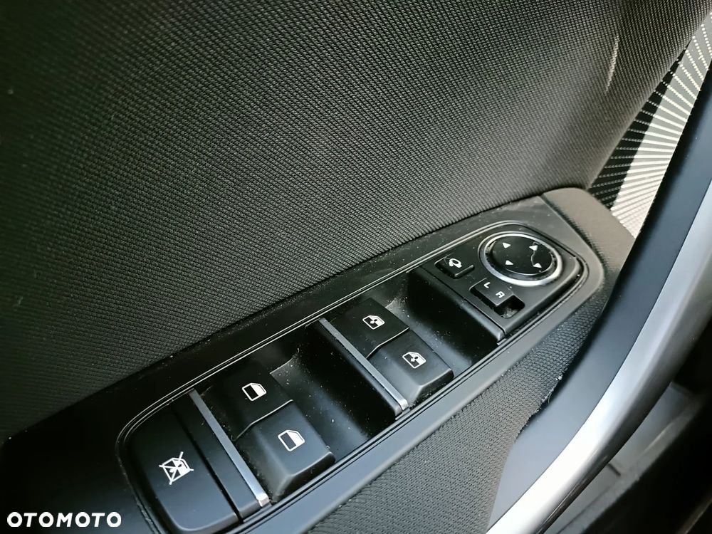 Kia Ceed 1.4 M - 17