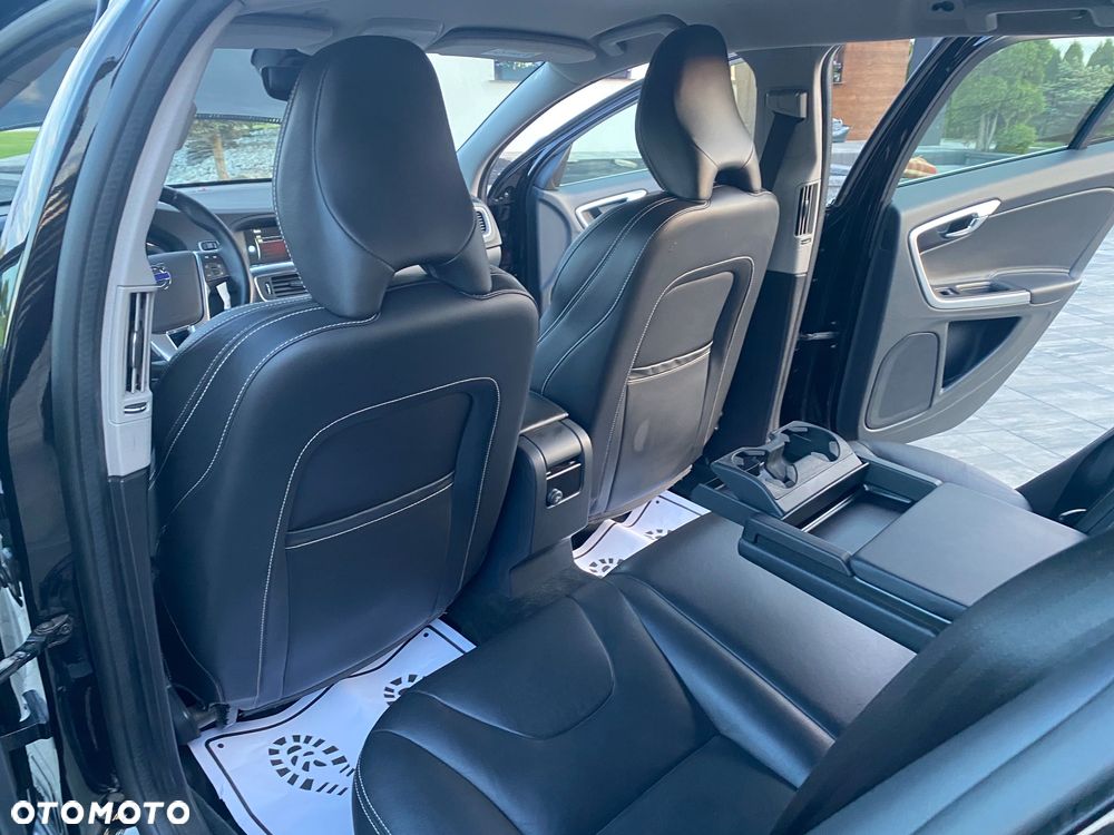 Volvo V60 D3 Drive-E Summum - 20