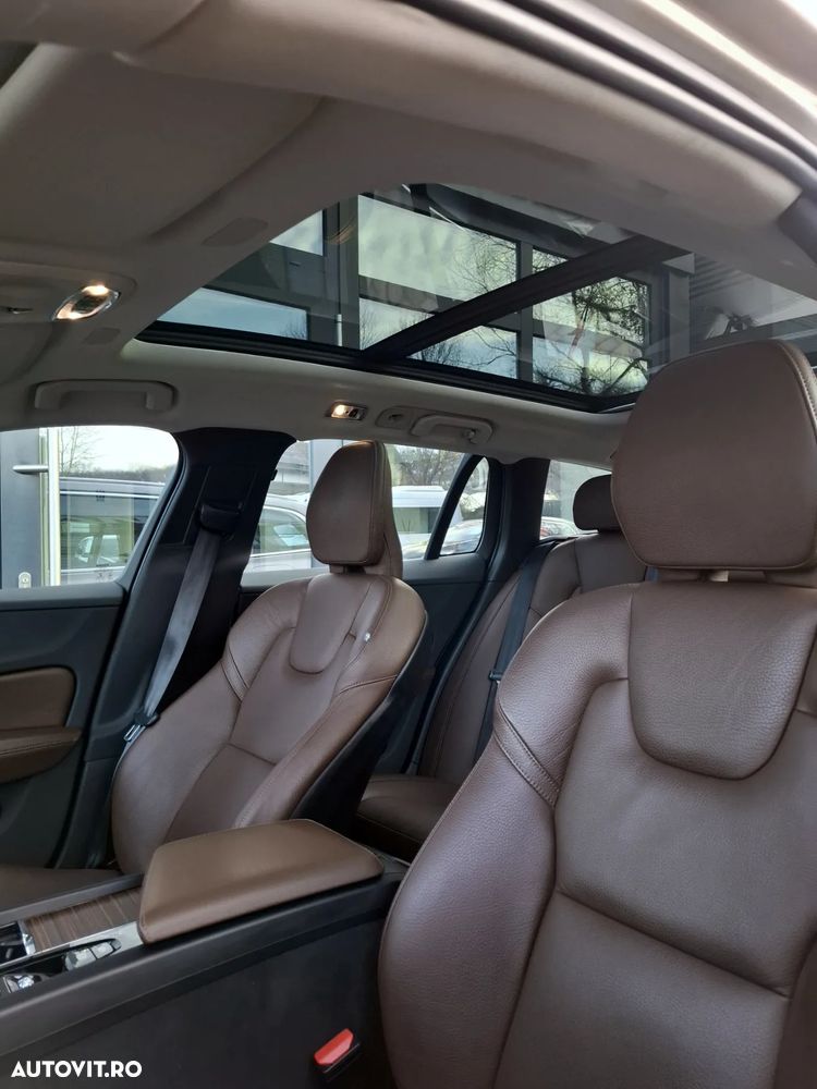 Volvo V60 D4 Geartronic Momentum - 10