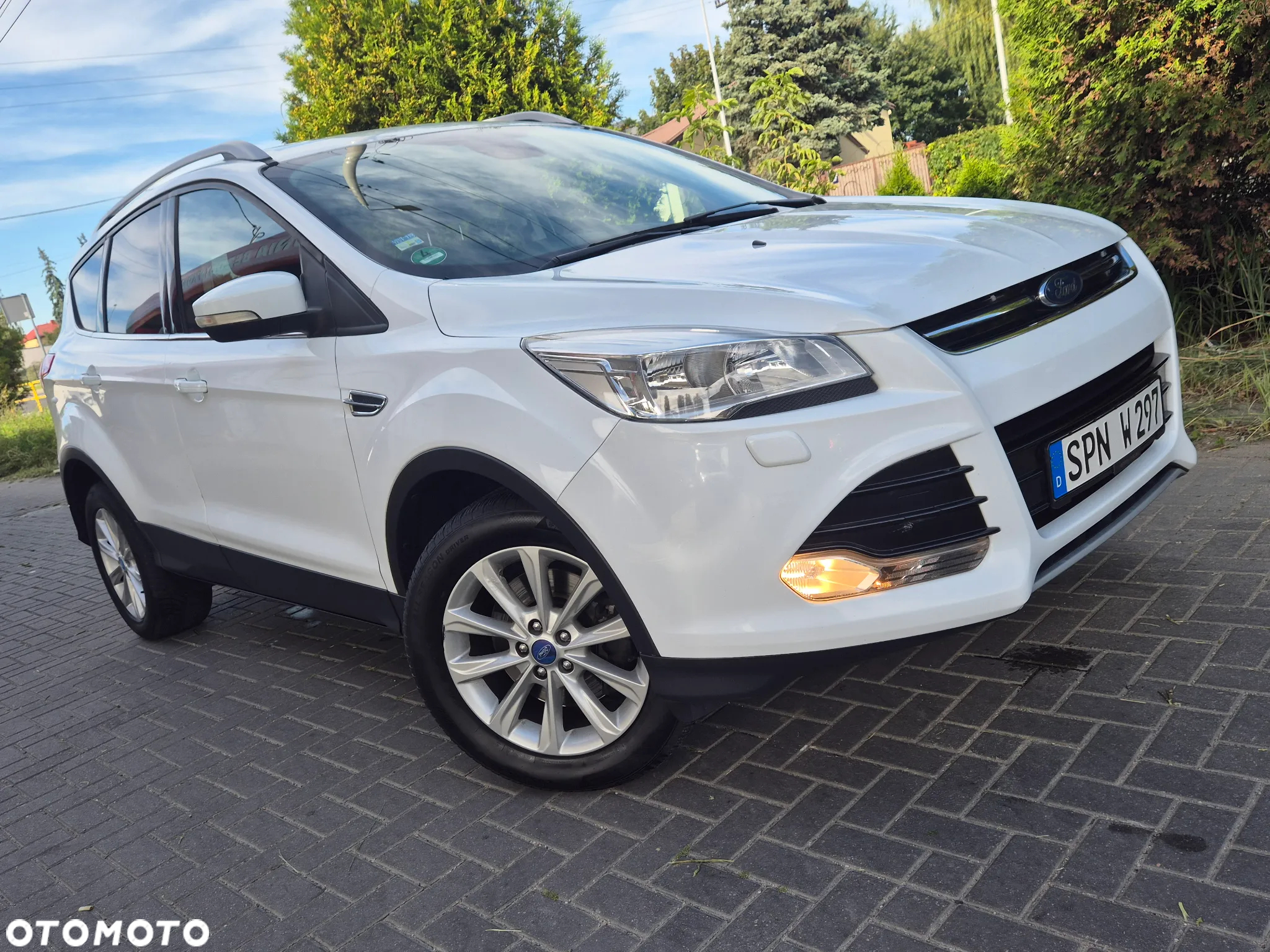 Ford Kuga 2.0 TDCi 2x4 Titanium - 18