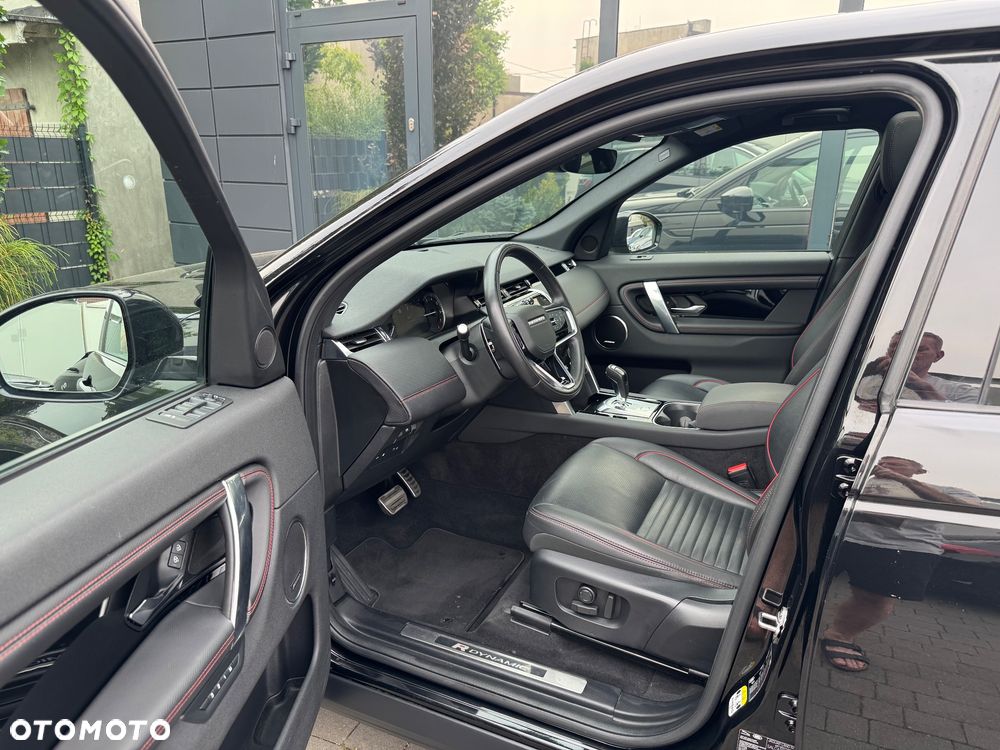 Land Rover Discovery Sport P300e R-Dynamic HSE - 15