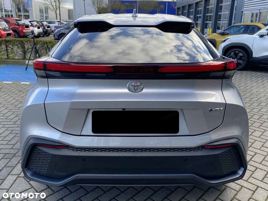 Toyota C-HR - 7