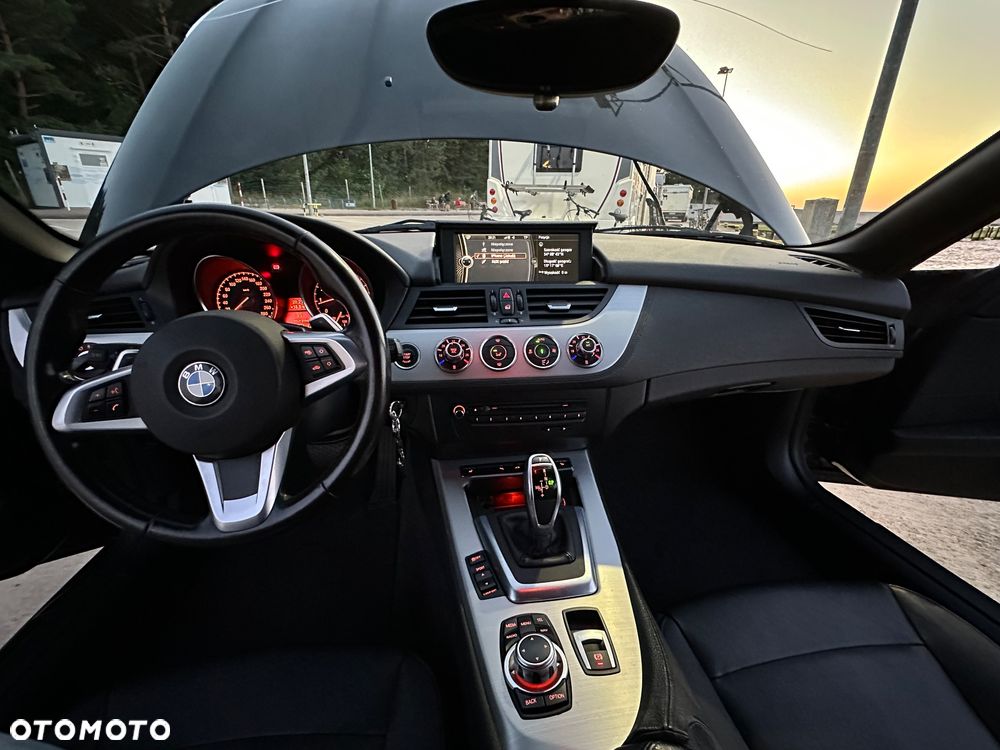 BMW Z4 sDrive20i - 31
