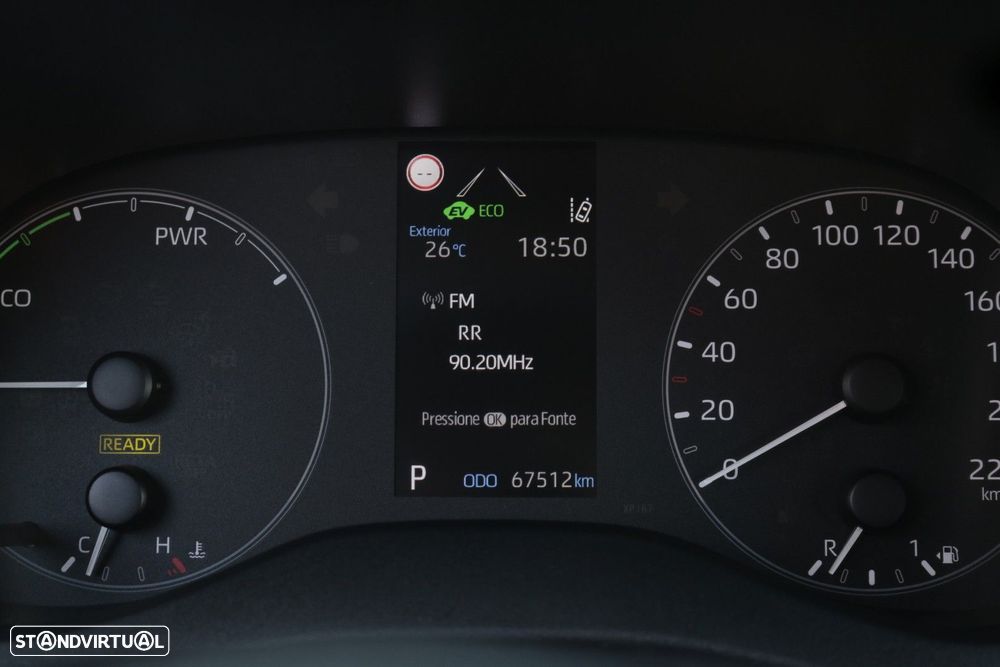 Toyota Yaris 1.5 HDF Comfort Plus - 37