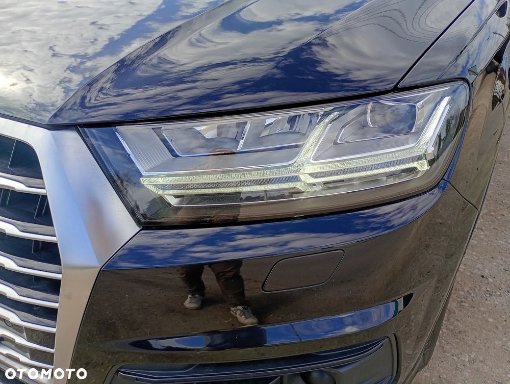 Audi Q7 - 11