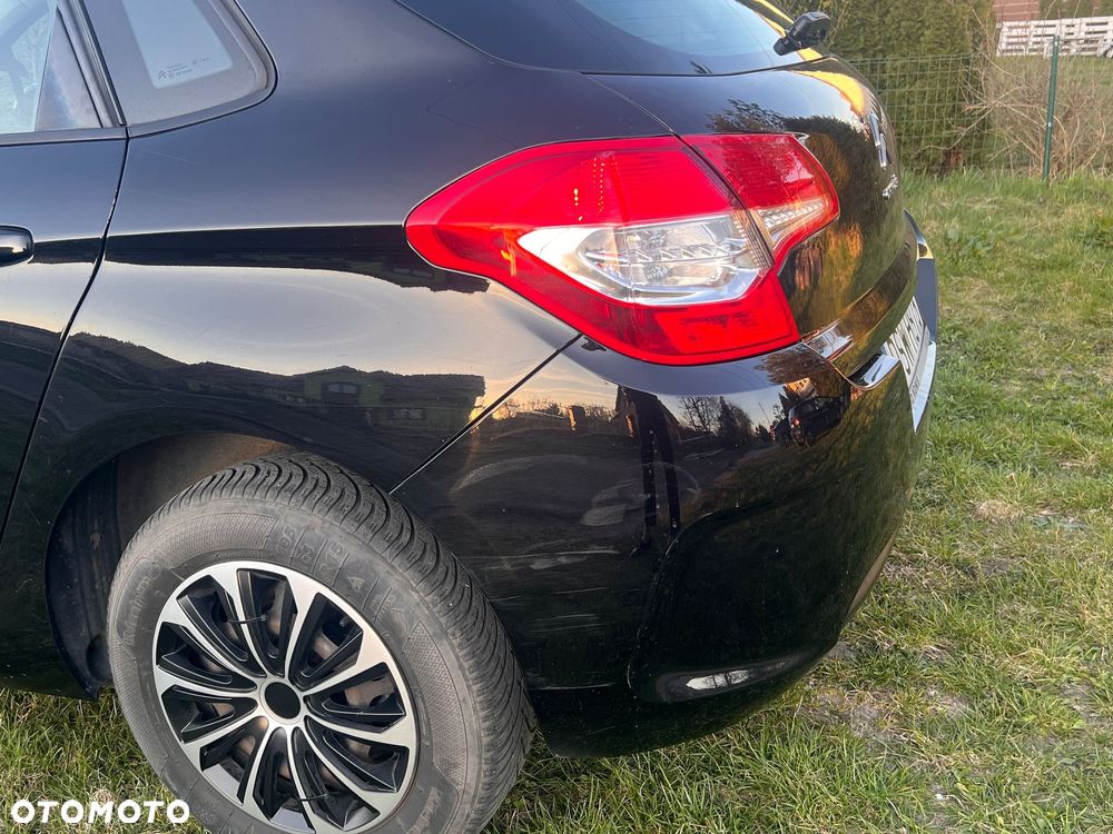 Citroën C4 1.4 VTi Live - 10