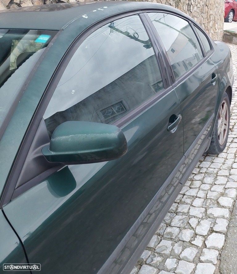 VW Passat 1.9 TDi Confortline - 16