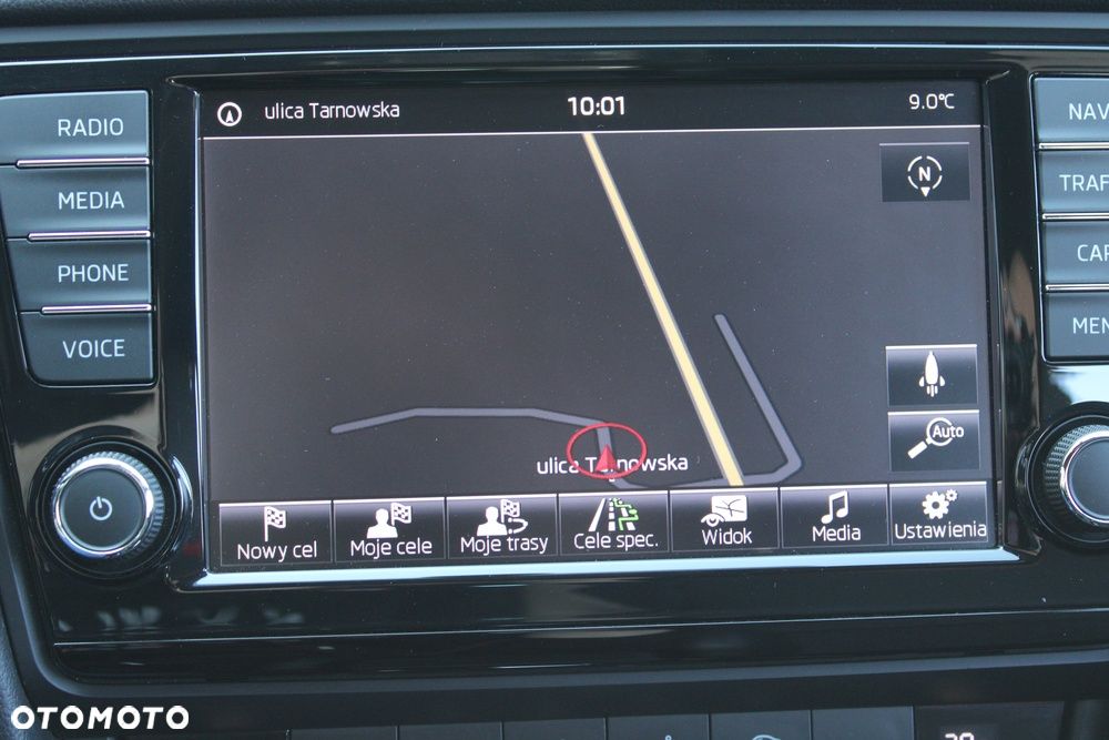 Skoda Octavia 2.0 TSI (Green tec) DSG RS - 39