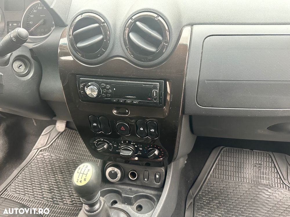 Dacia Duster 1.5 dCi 4x4 Laureate - 13