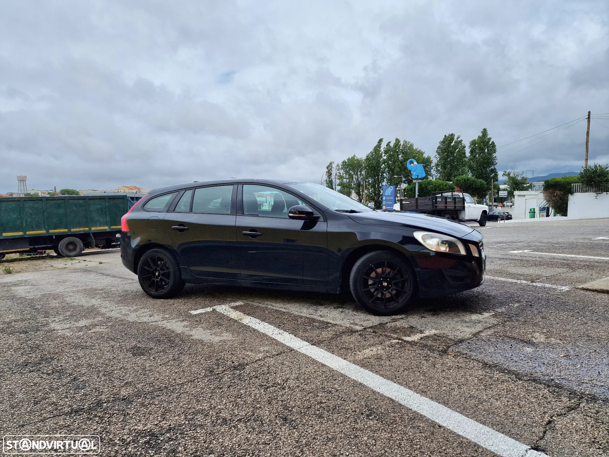 Volvo V60 1.6 D2 Drive Kinetic Start/Stop - 3