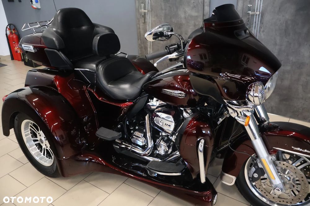 Harley-Davidson Touring Electra Glide - 18