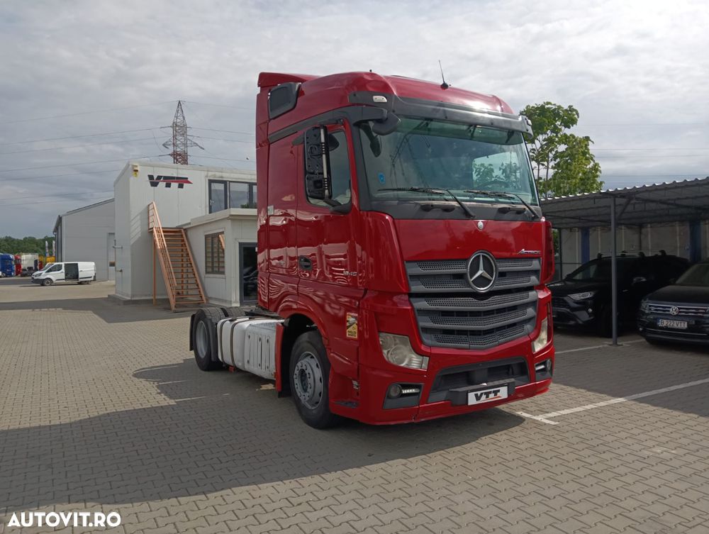 Mercedes-Benz ACTROS - 2