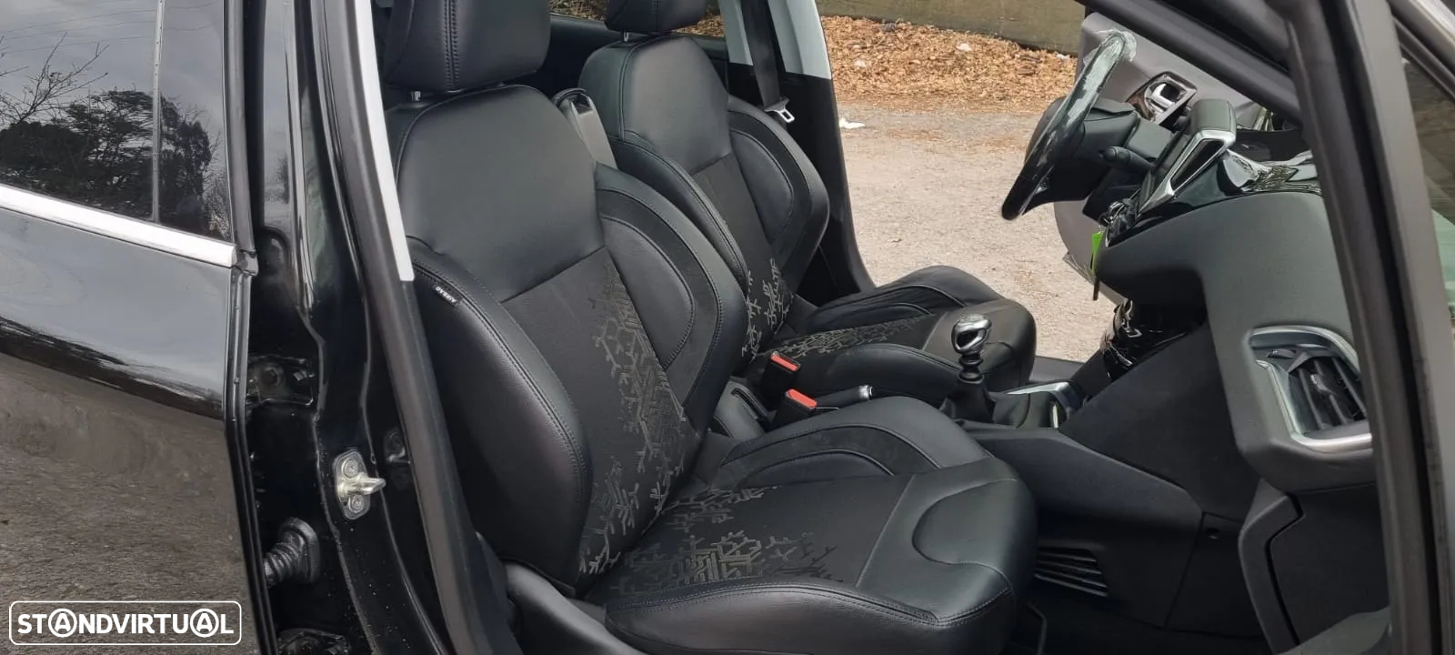 Peugeot 208 e-HDi FAP 115 Stop&Start Intuitive - 16