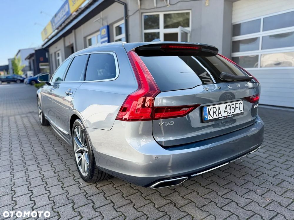 Volvo V90 D4 AWD Geartronic Inscription - 4