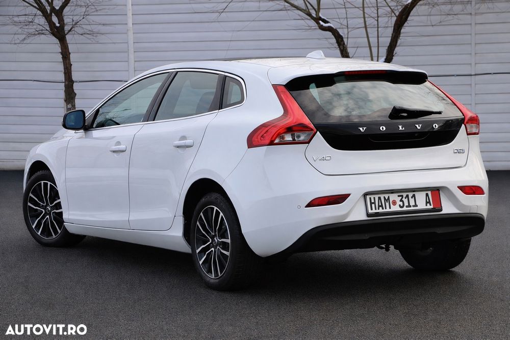 Volvo V40 D2 Geartronic Inscription - 11