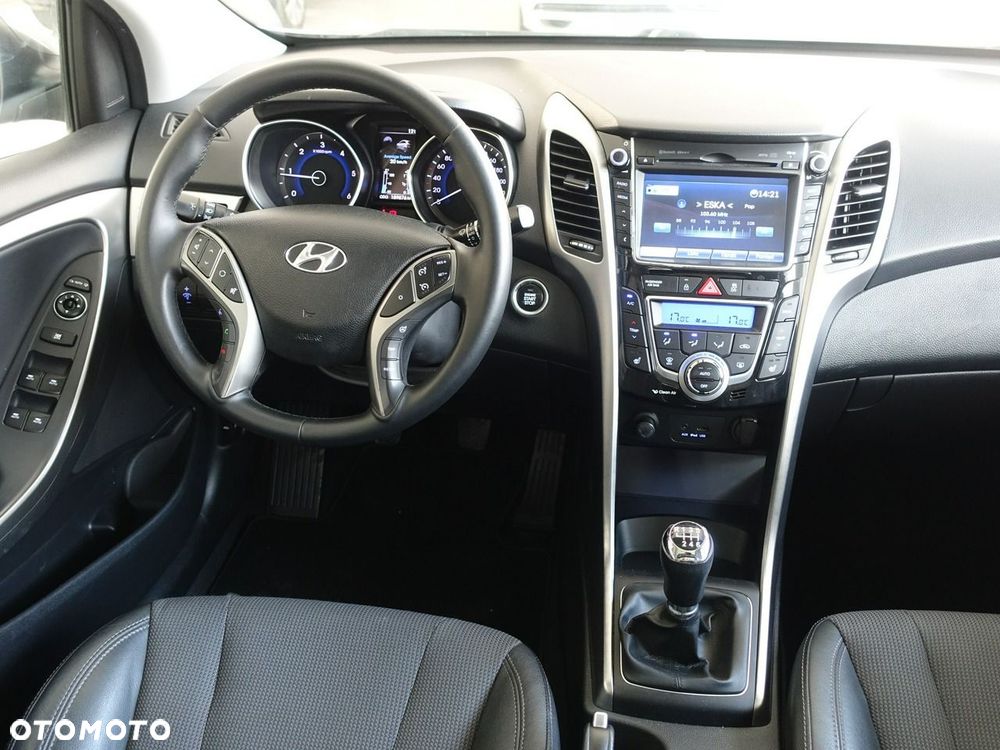 Hyundai i30 1.6 CRDi Style - 21