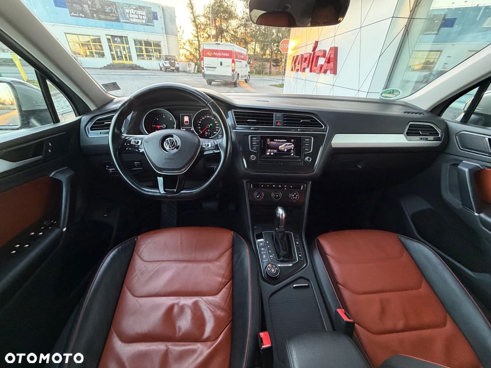 Volkswagen Tiguan 2.0 TDI SCR 4MOTION BlueMotion Technology DSG Lounge Sport & Style - 18