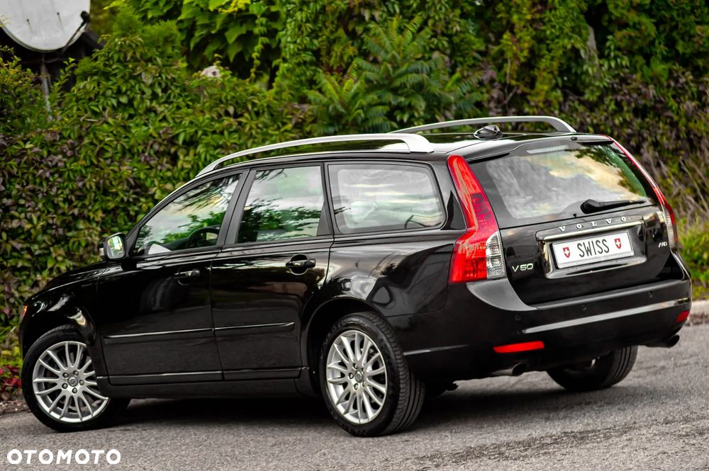 Volvo V50 T5 AWD Momentum - 3