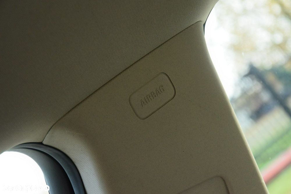 Opel Insignia 1.6 Turbo Edition - 40