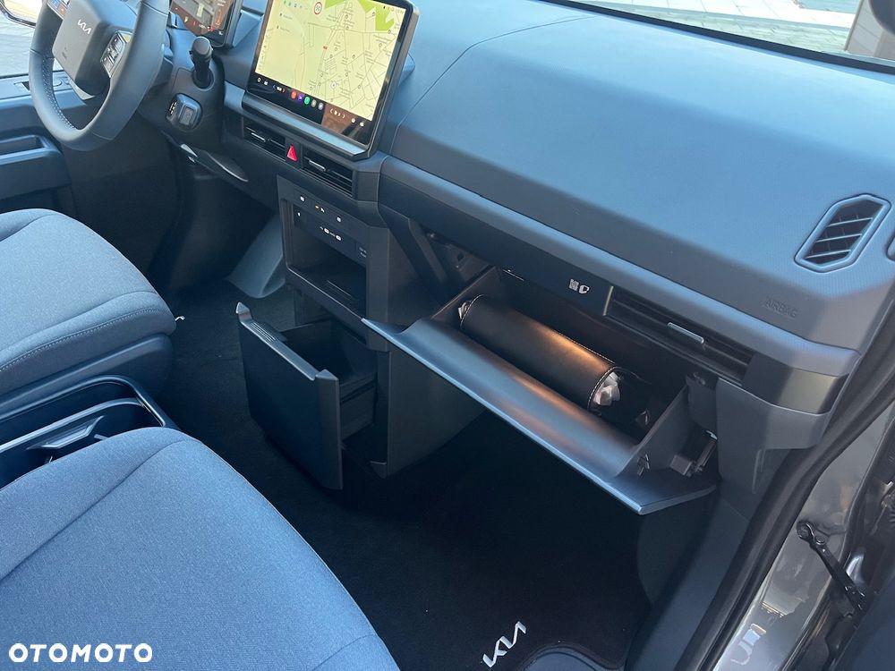 Kia PV5 - 19