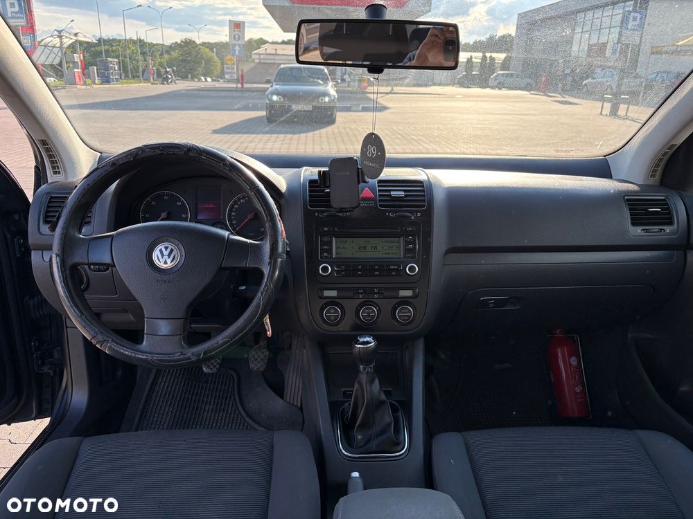 Volkswagen Golf 1.9 TDI Q-Line - 8
