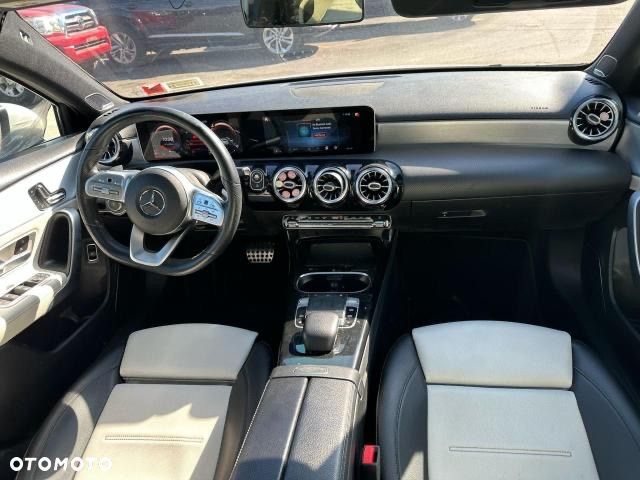 Mercedes-Benz Klasa A 250 4-Matic Edycja specjalna 7G-DCT - 8