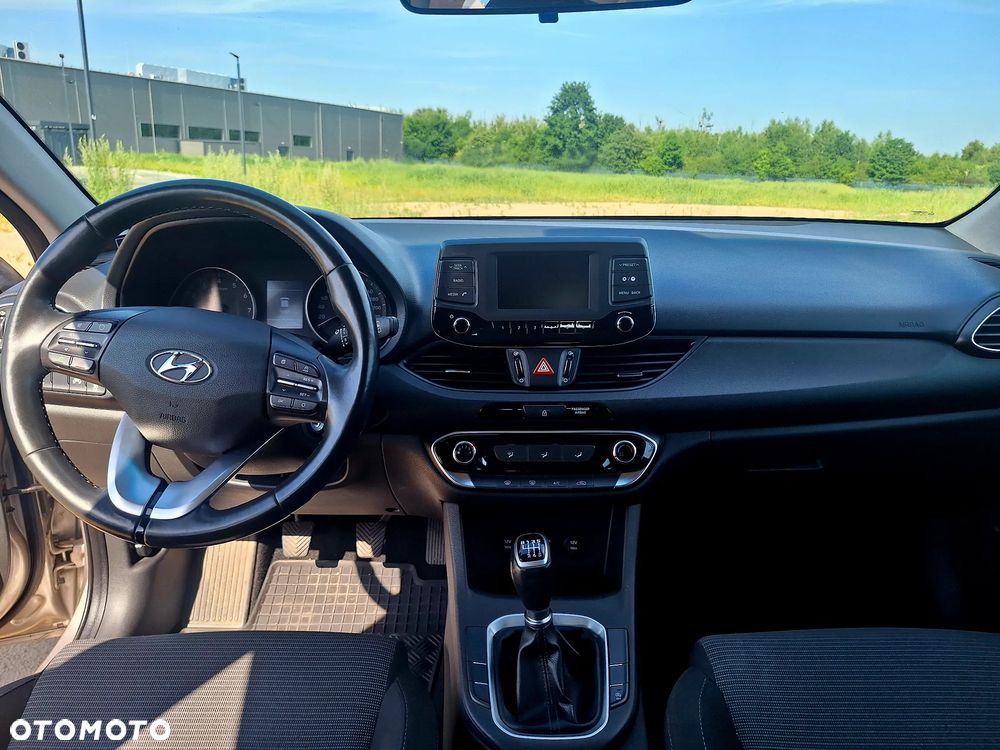 Hyundai i30 1.4 Classic - 10