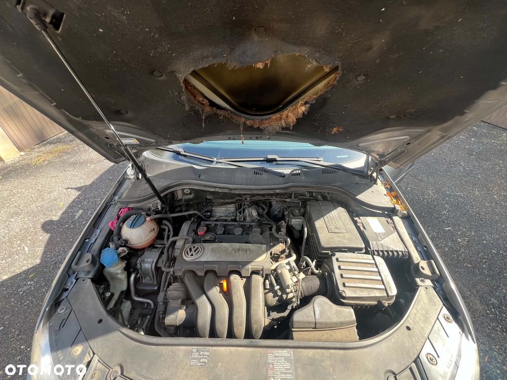 Volkswagen Passat 2.0 FSI Comfortline - 13