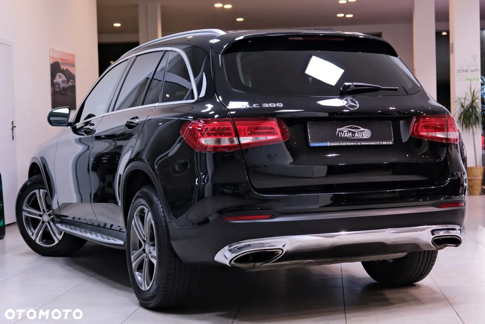 Mercedes-Benz GLC - 7