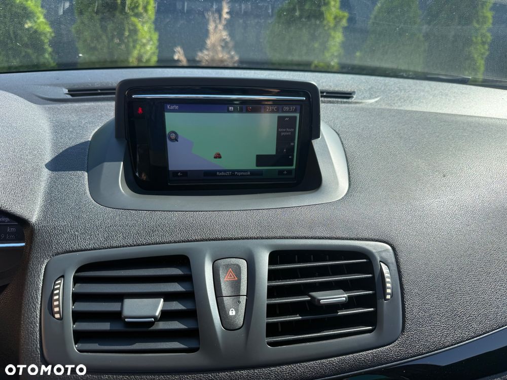 Renault Megane ENERGY TCe 130 BOSE EDITION - 33