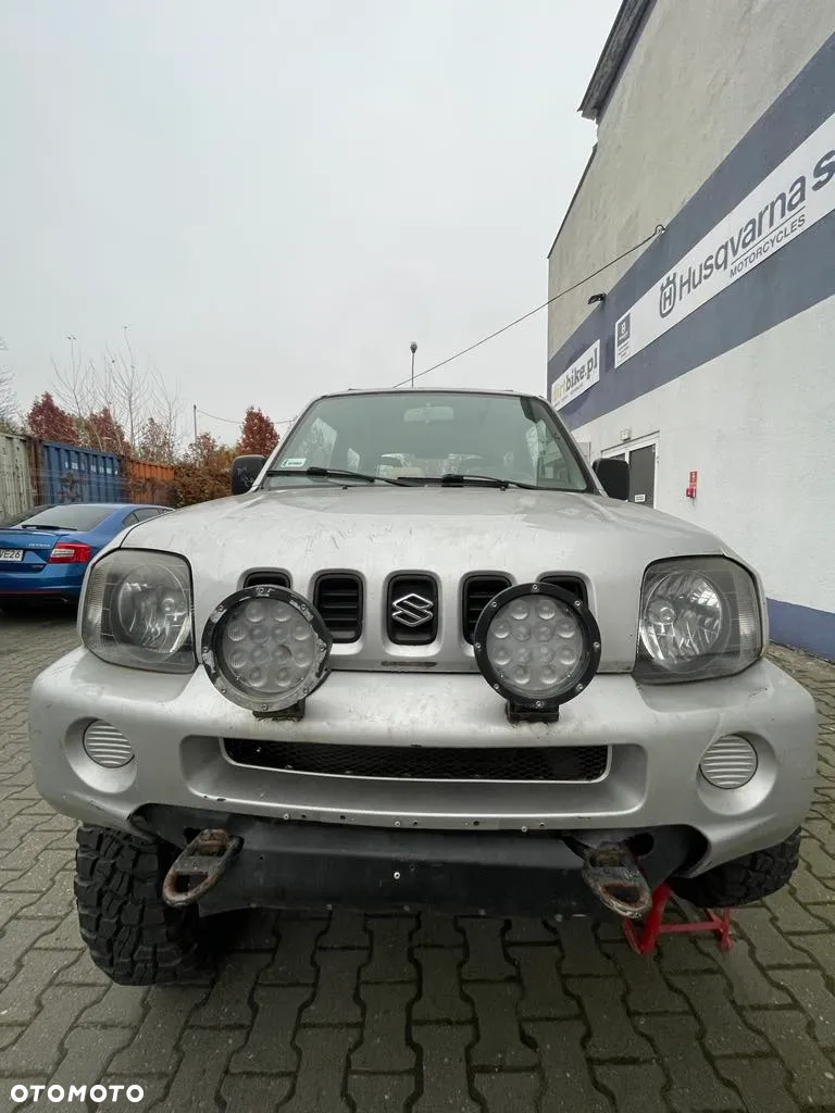Suzuki Jimny - 10